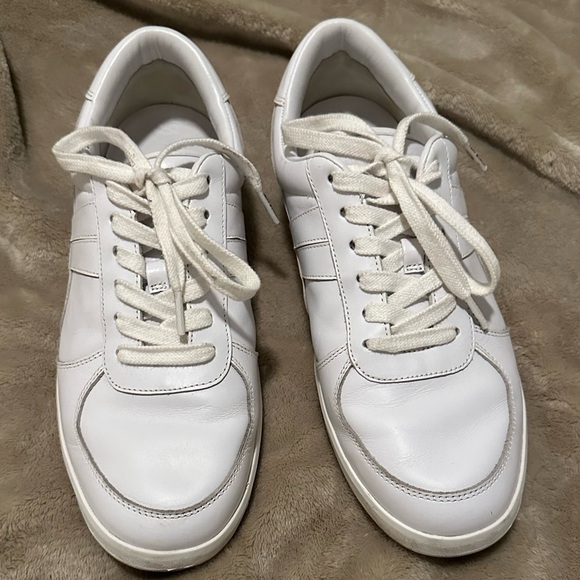 Tory Burch White Womens Sneakers - Picture 1 of 7